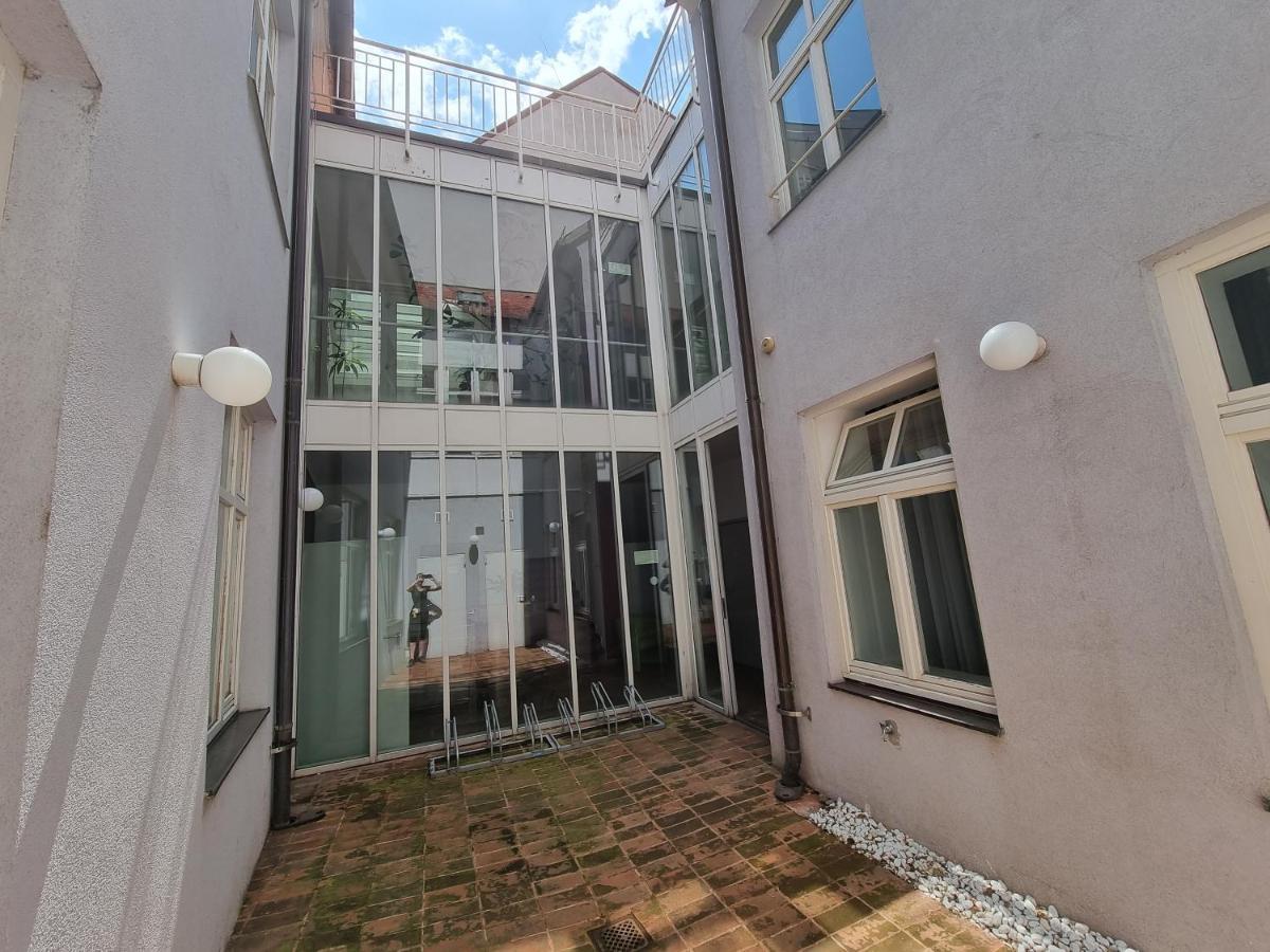 Alina'S Apartment Vienna Exterior photo